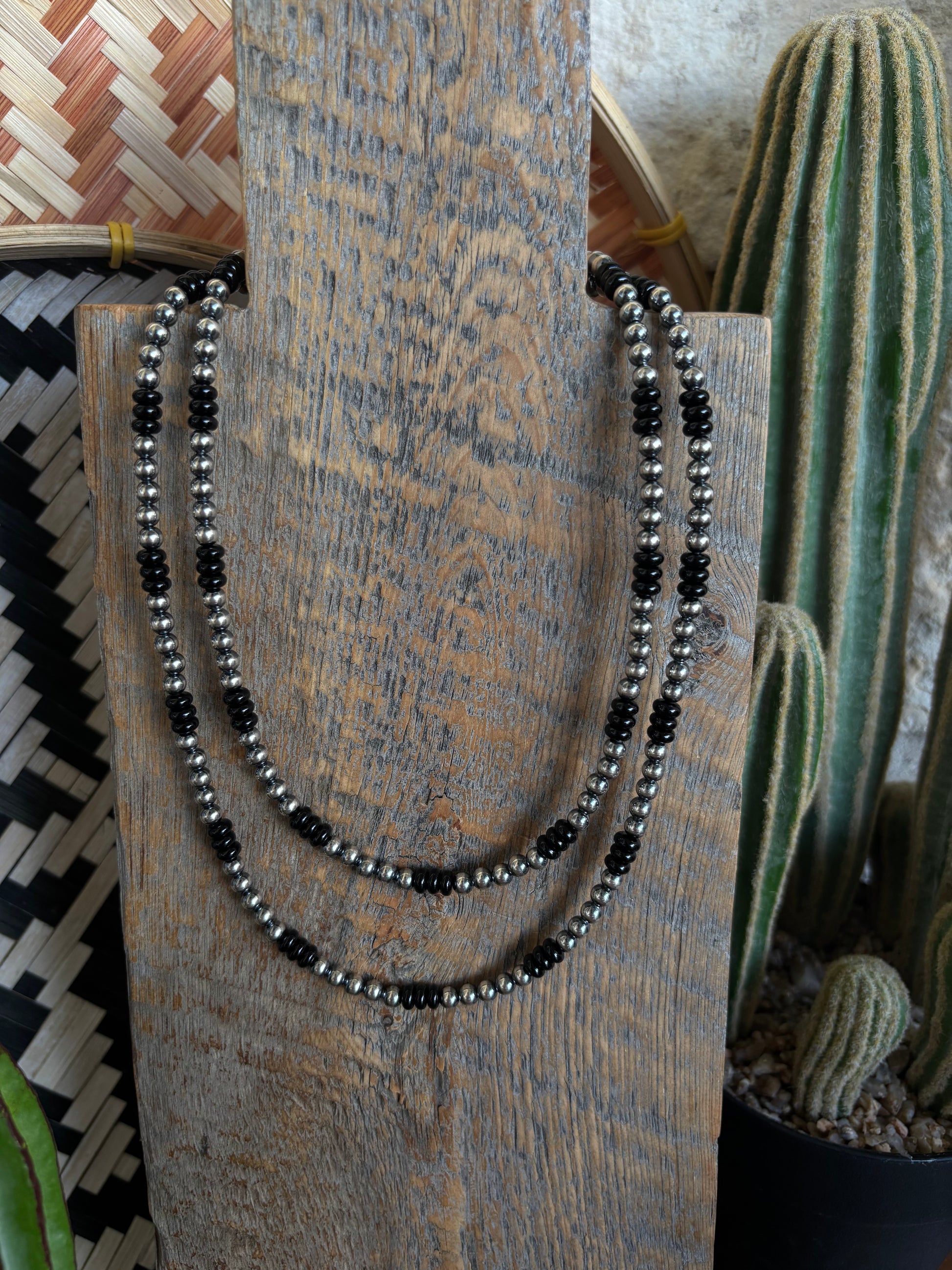 18 Inch Sterling Pearls & Black Onyx Necklace