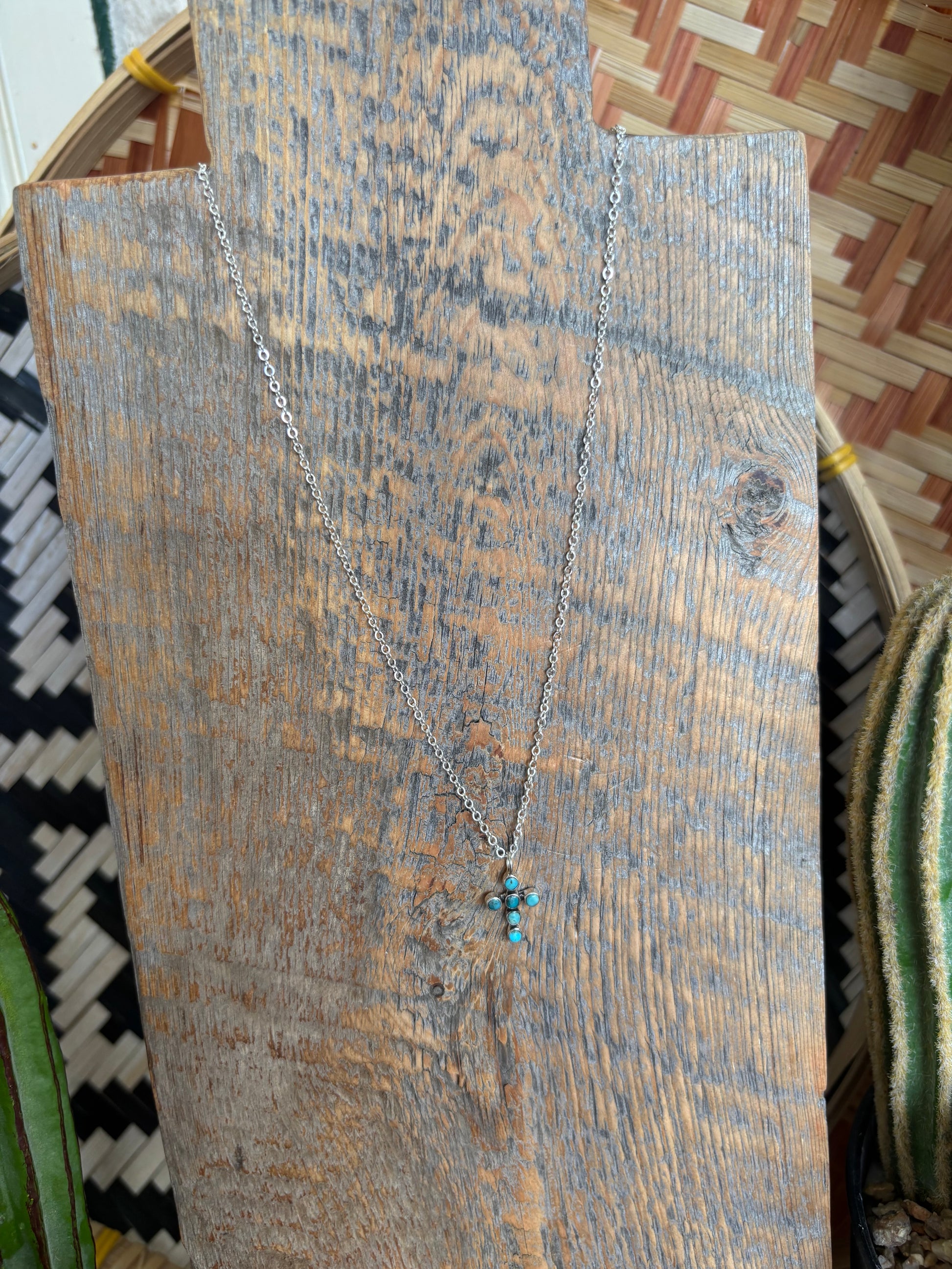 The Dainty Cross Necklace