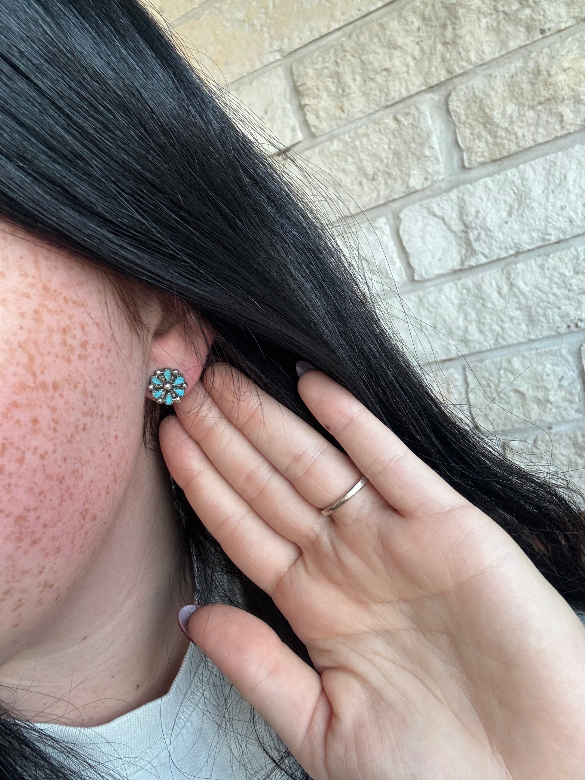 Zuni Cluster Studs