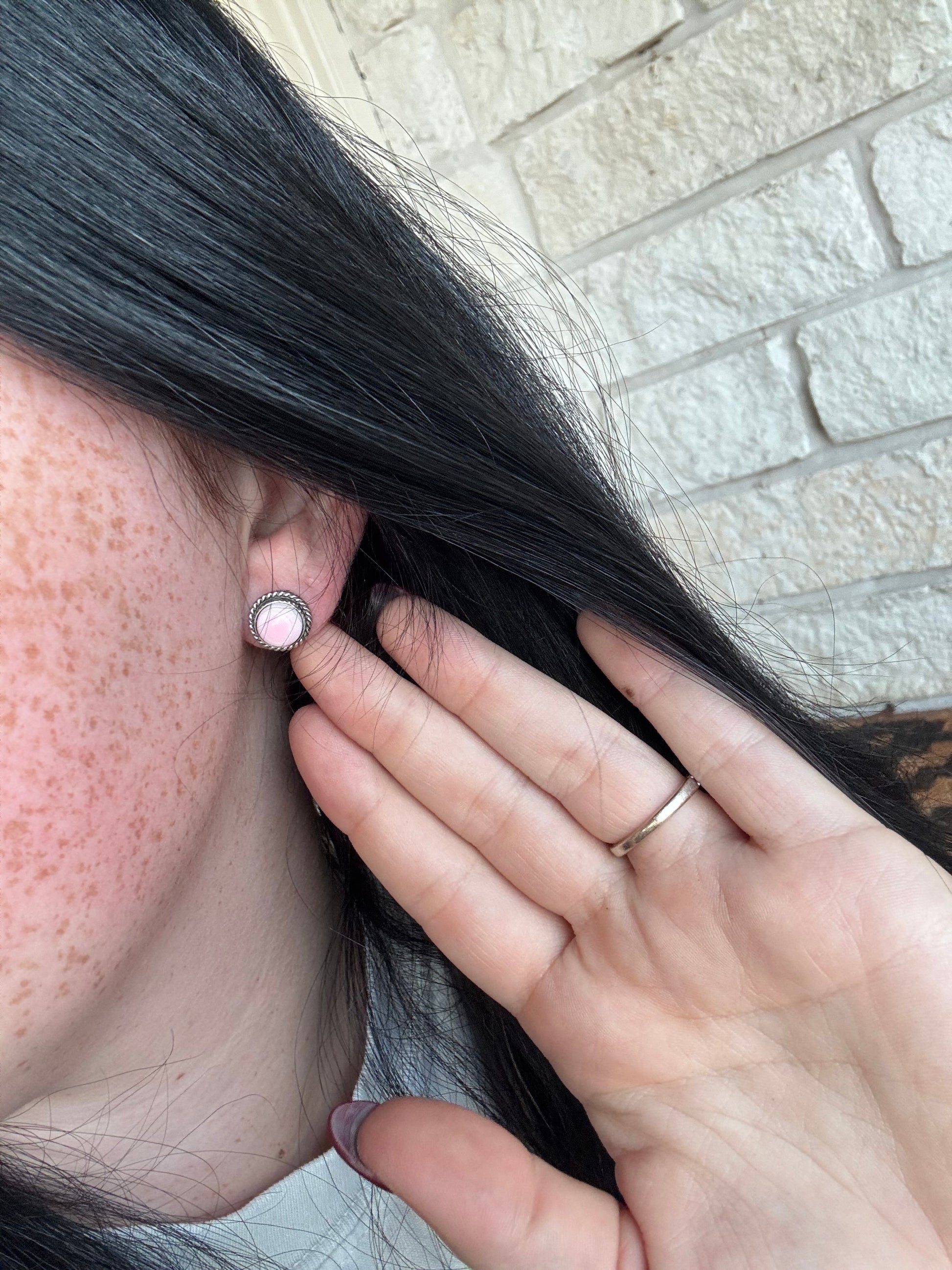 Esther White Pink Conch Studs