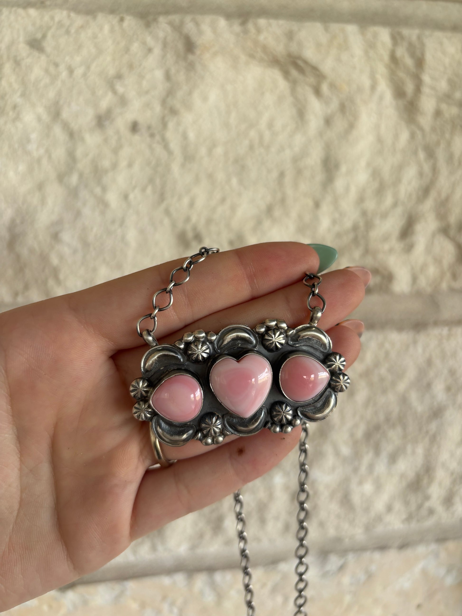 Lover Girl Pink Conch Necklace