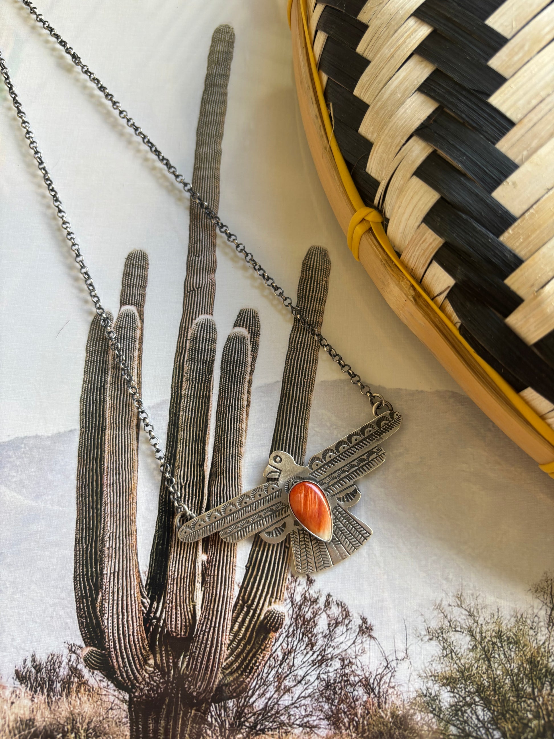 Spiny Osyter Thunderbird Necklace