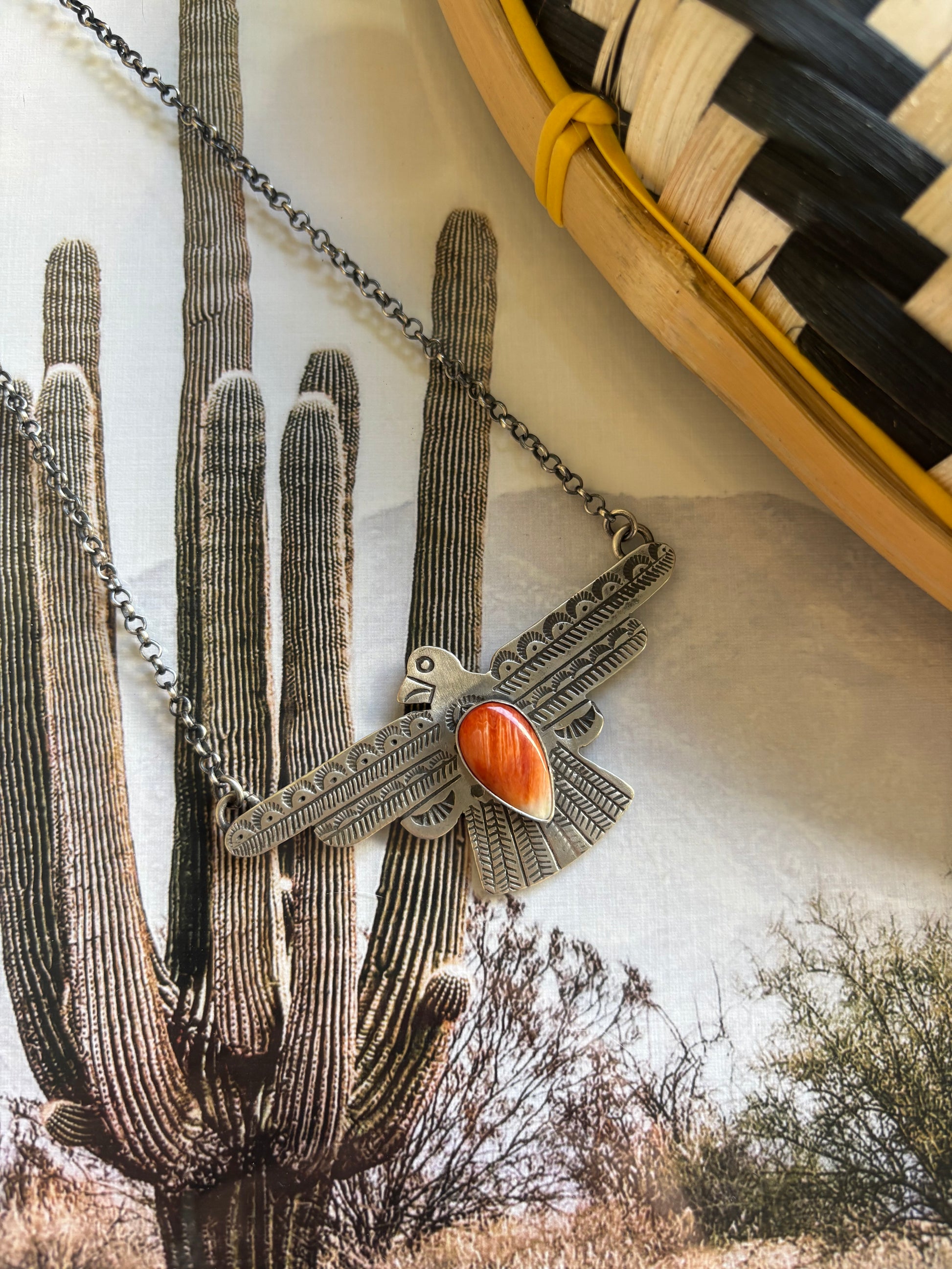 Spiny Osyter Thunderbird Necklace