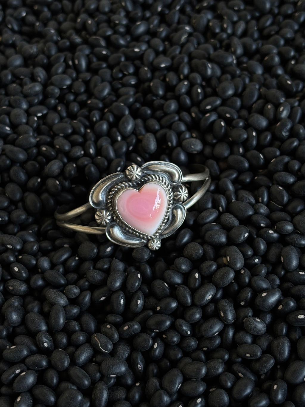 The Briar Pink Conch Cuff